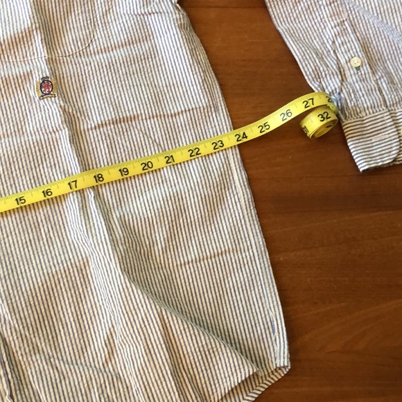 Tommy button down - Picture 2 of 8